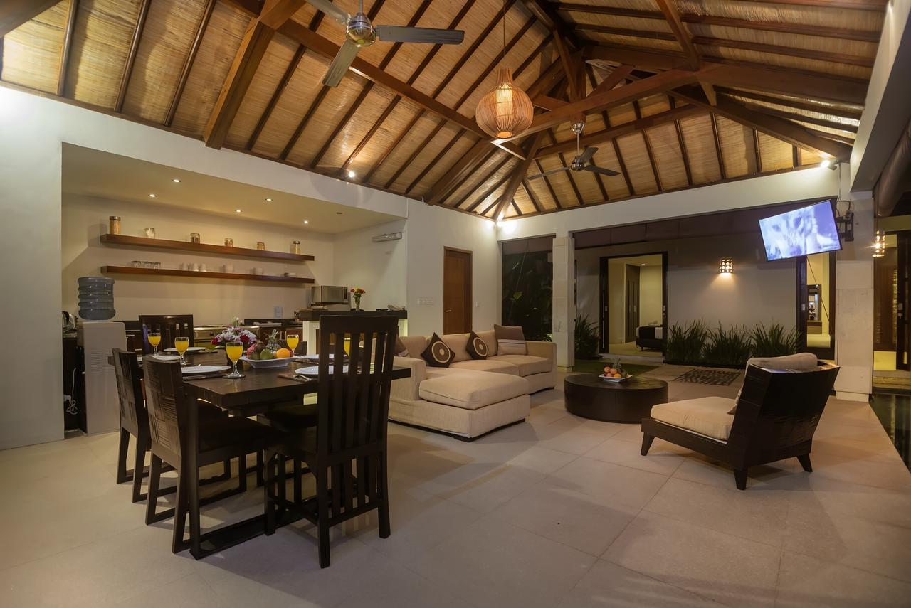 Arama Riverside Legian Buitenkant foto